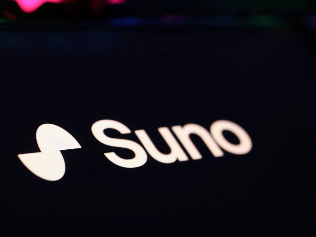Нейросеть Suno для написания музыки