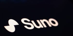 Нейросеть Suno для написания музыки